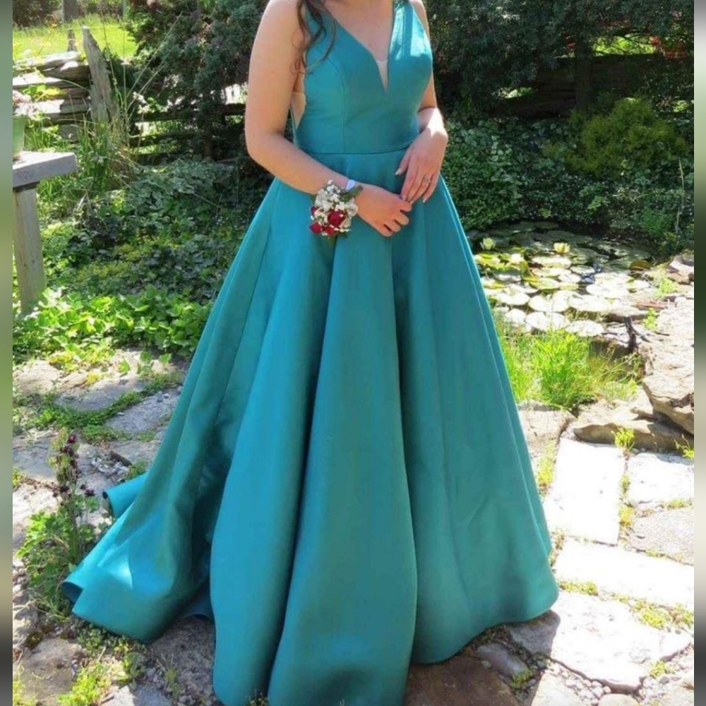 Sherri Hill Gown